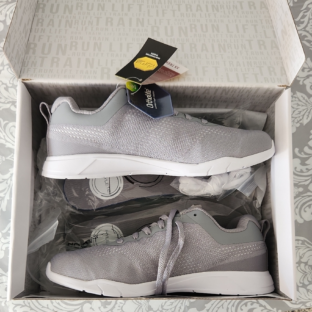 Hylete Women's Circuit II Sneakers 8.5